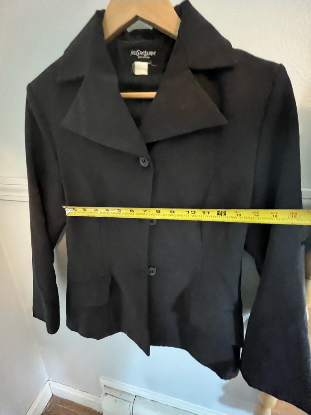 Yves Saint Laurent Black Women's Tailored Wool Jacket Blazer - Picture 6 of 7